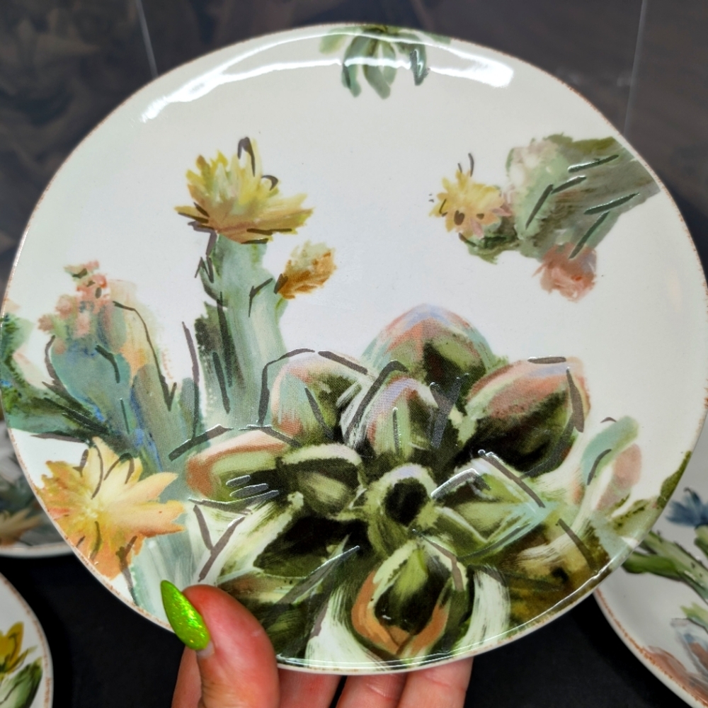 Artimino Italy Stoneware flowering succulent hand painted ceramic 8" salad plate
